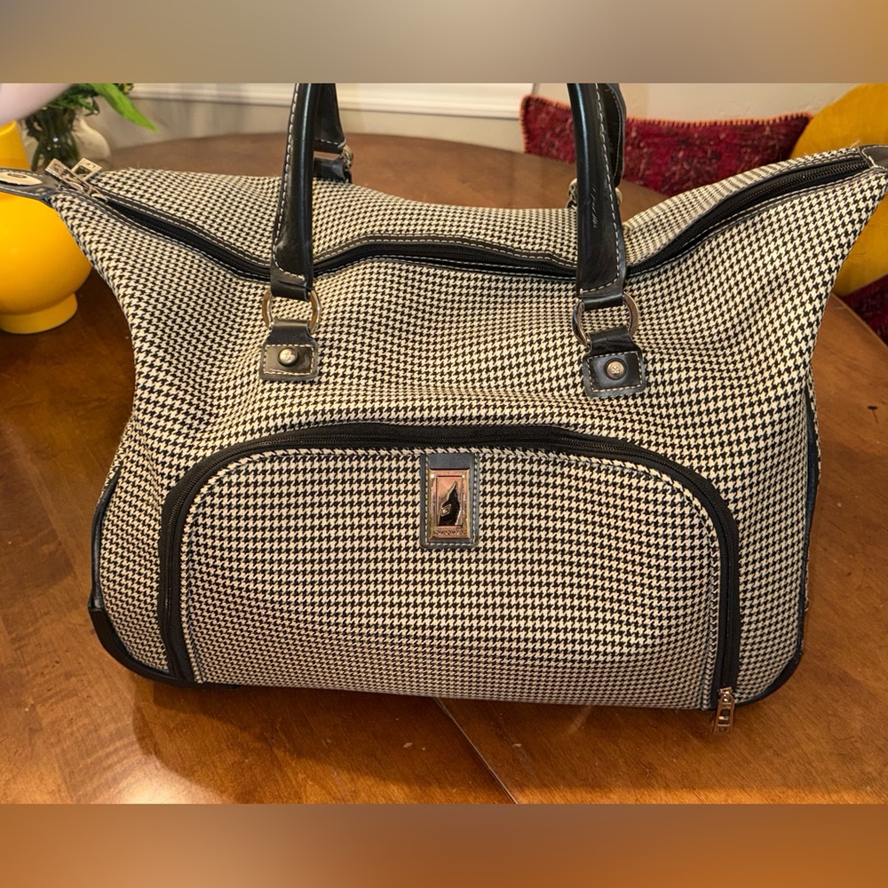 London Fog Houndstooth Bag